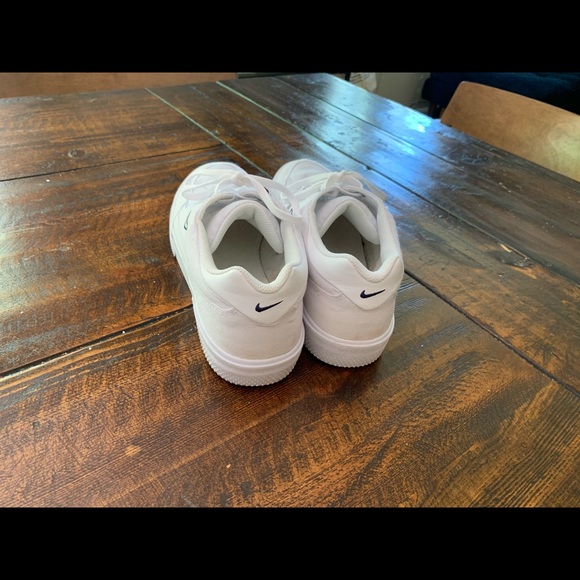 Nike sneakers - Picture 4 of 6